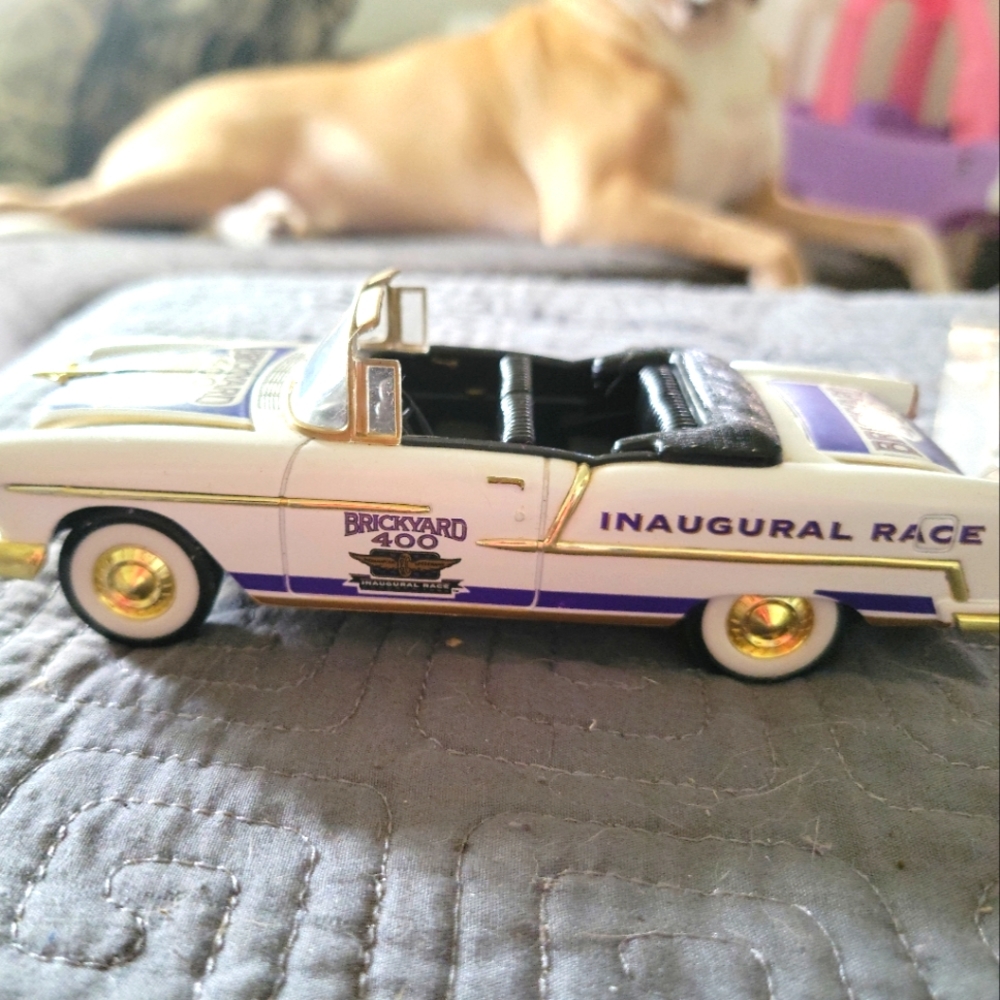 Brickyard 400 1955 Chevy inaugural race 1:25 scale diecast bank, original box